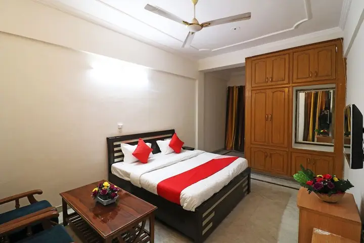 Лакхнау: Vrindaban Guest House By OYO Rooms