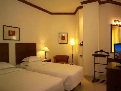 Коллам: Nani Hotels & Resorts