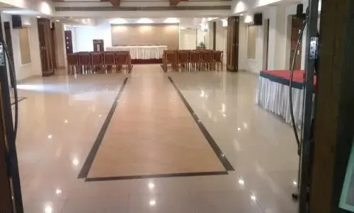 Коллам: Nani Hotels & Resorts