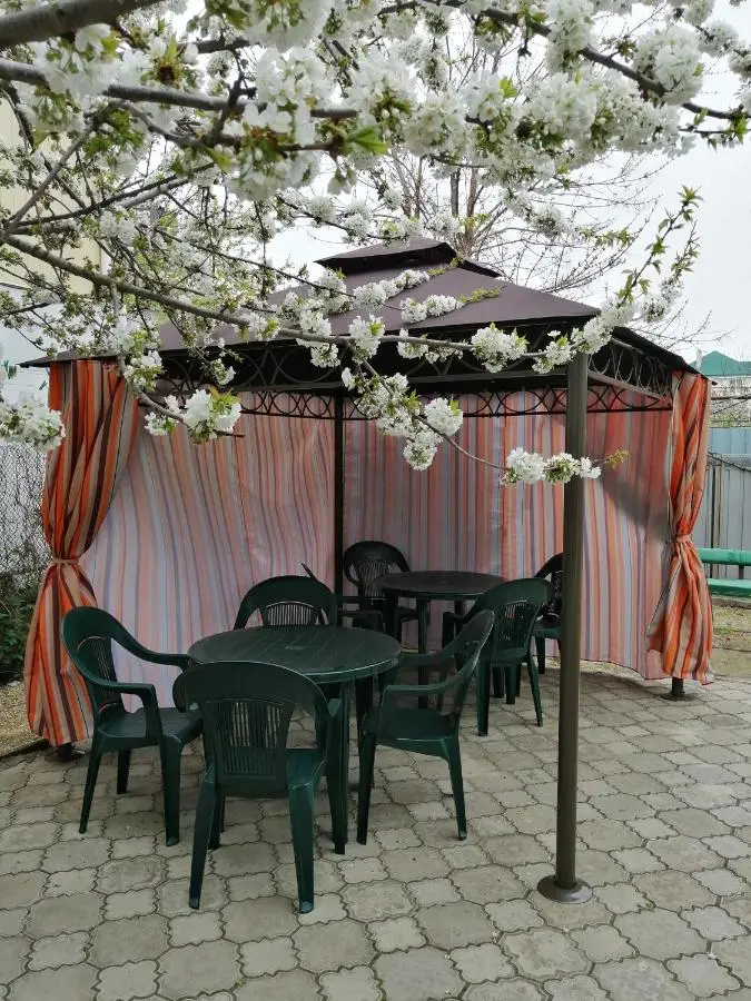 Анапа: Na Solnechnoy 8 Guest House