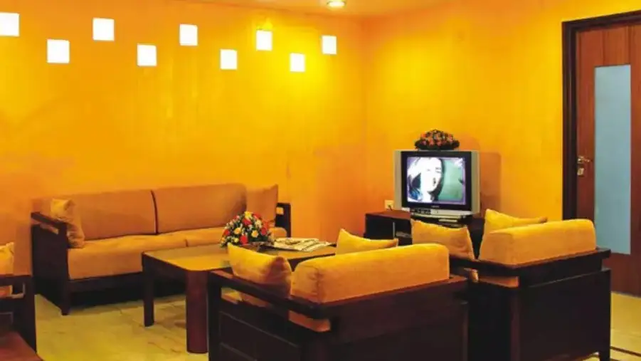 Бангалор: 16 Squares Luxury Suites & Boutique Hotel