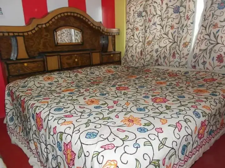Шринагар: Grand Rooma
