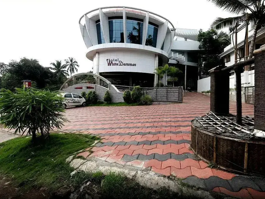 Тируванантапурам: Hotel White Dammar