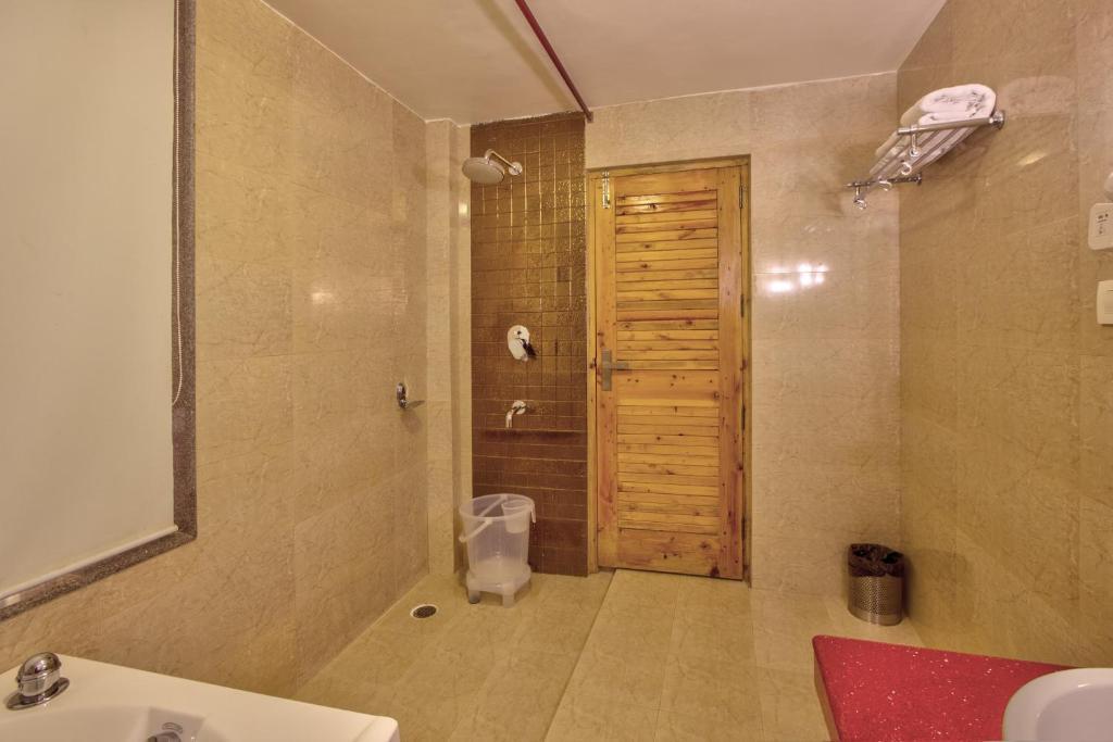 carousel image 5