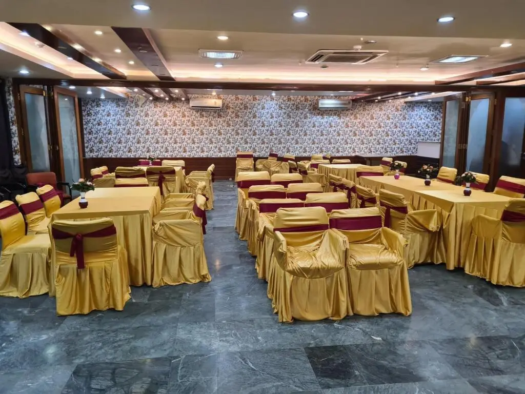 Лакхнау: Hotel Executive