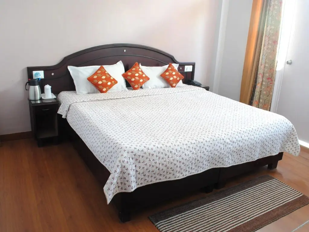 Раникхет: BluSalzz Collection - Binsar Eco Resort, Binsar - Uttarakhand by ZUZU