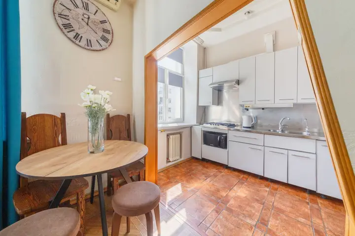 Москва: Апартаменты ApartLux Маяковская 2