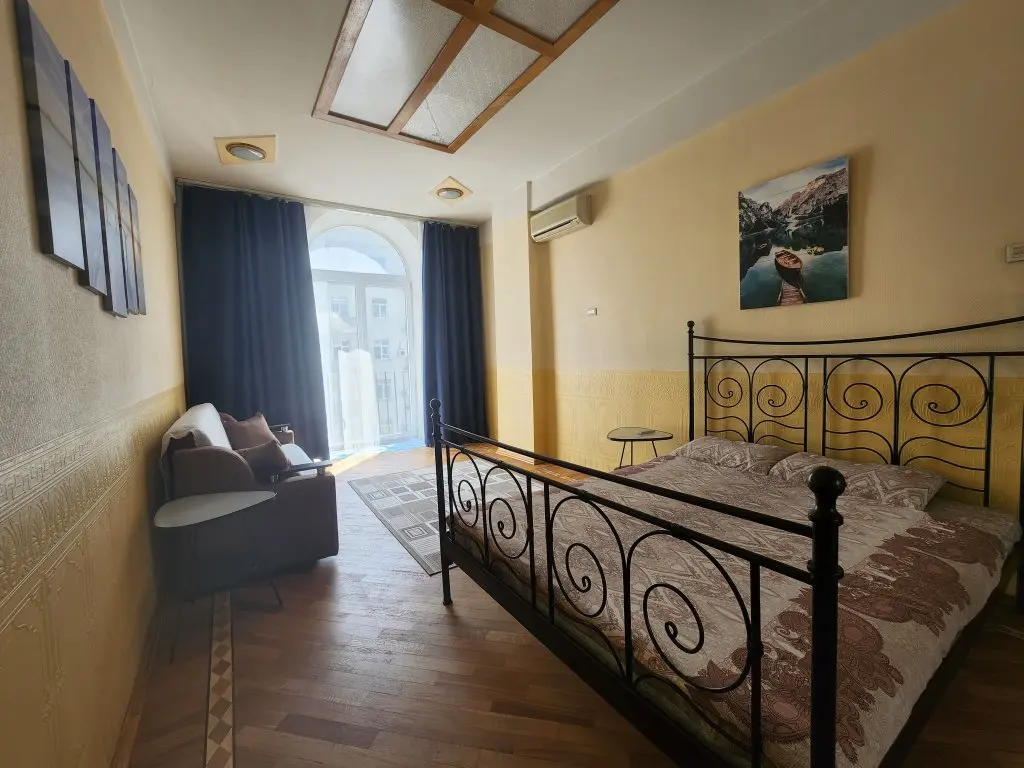 Москва: Апартаменты ApartLux Маяковская 2