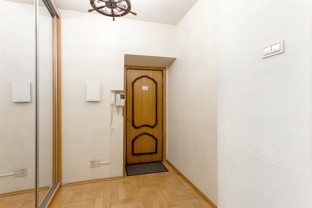 Москва: Апартаменты ApartLux Маяковская 2