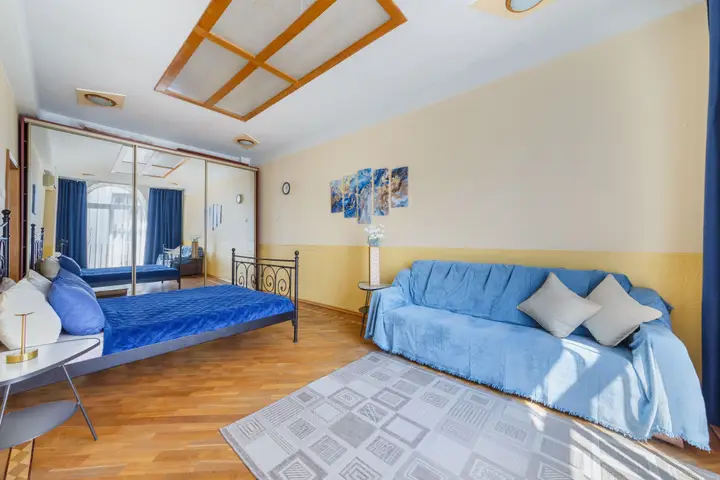 Москва: Апартаменты ApartLux Маяковская 2