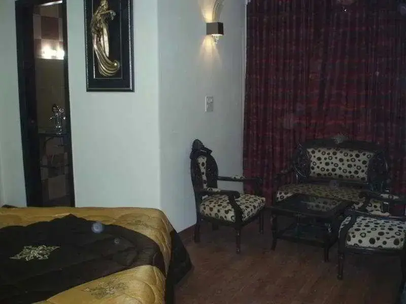 Нью-Дели: Hotel Raunak Plaza - Delhi And Ncr