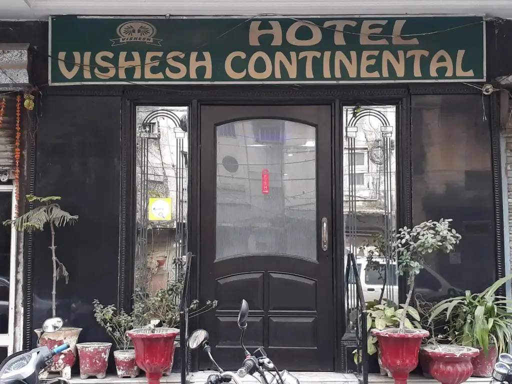 Нью-Дели: Hotel Vishesh Continental