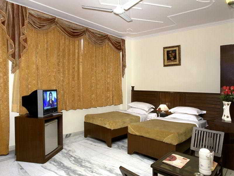Нью-Дели: Incredible Home Stay