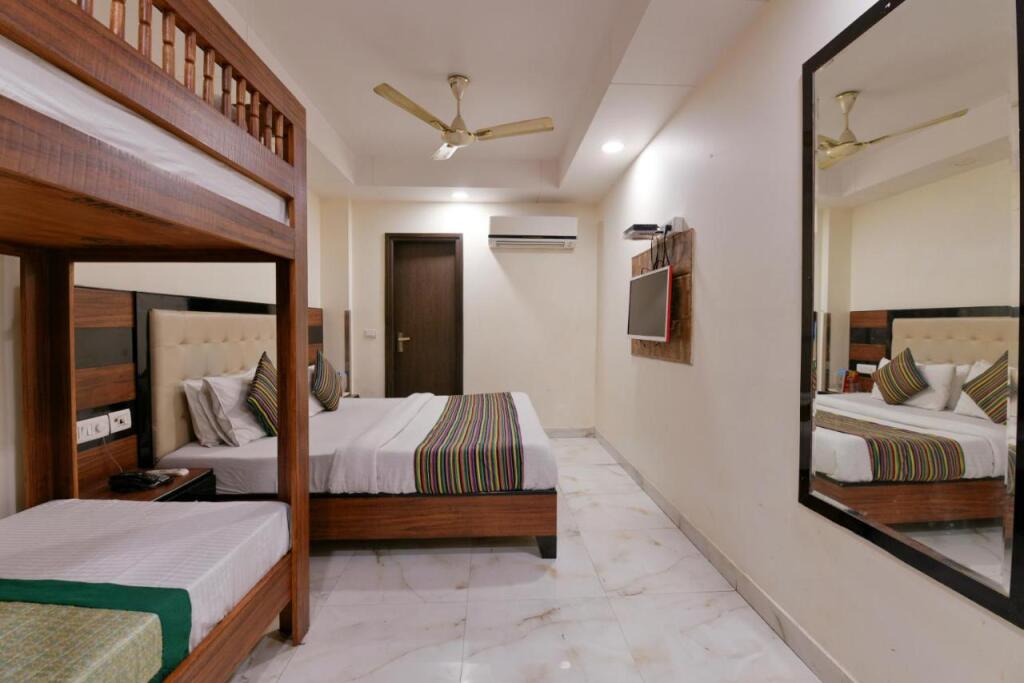 Нью-Дели: Welcome Palace Paharganj