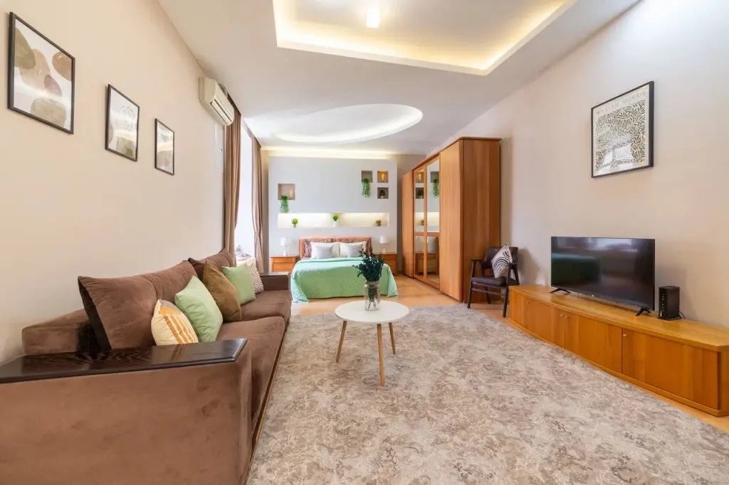 Москва: Апартаменты ApartLux Tверская 17(2)