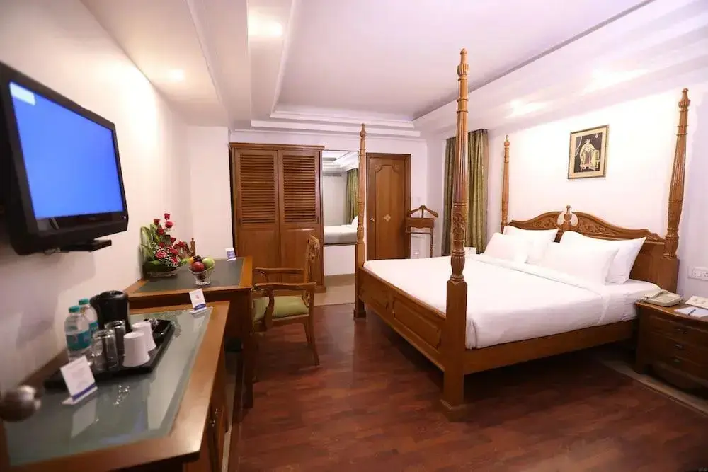 Бангалор: S Hotel