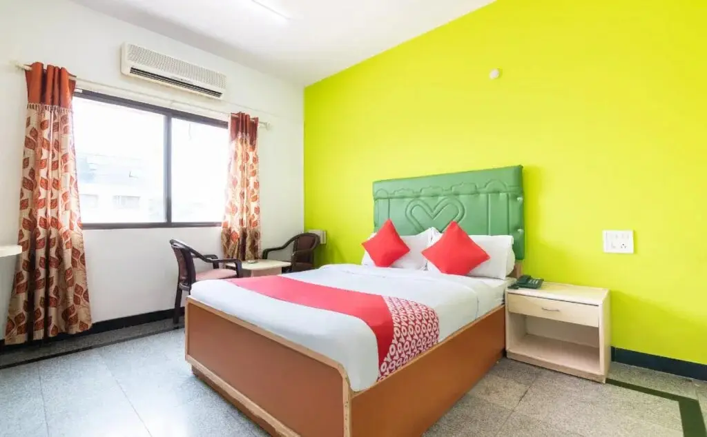 Бангалор: OYO 25036 Suraksha Residency