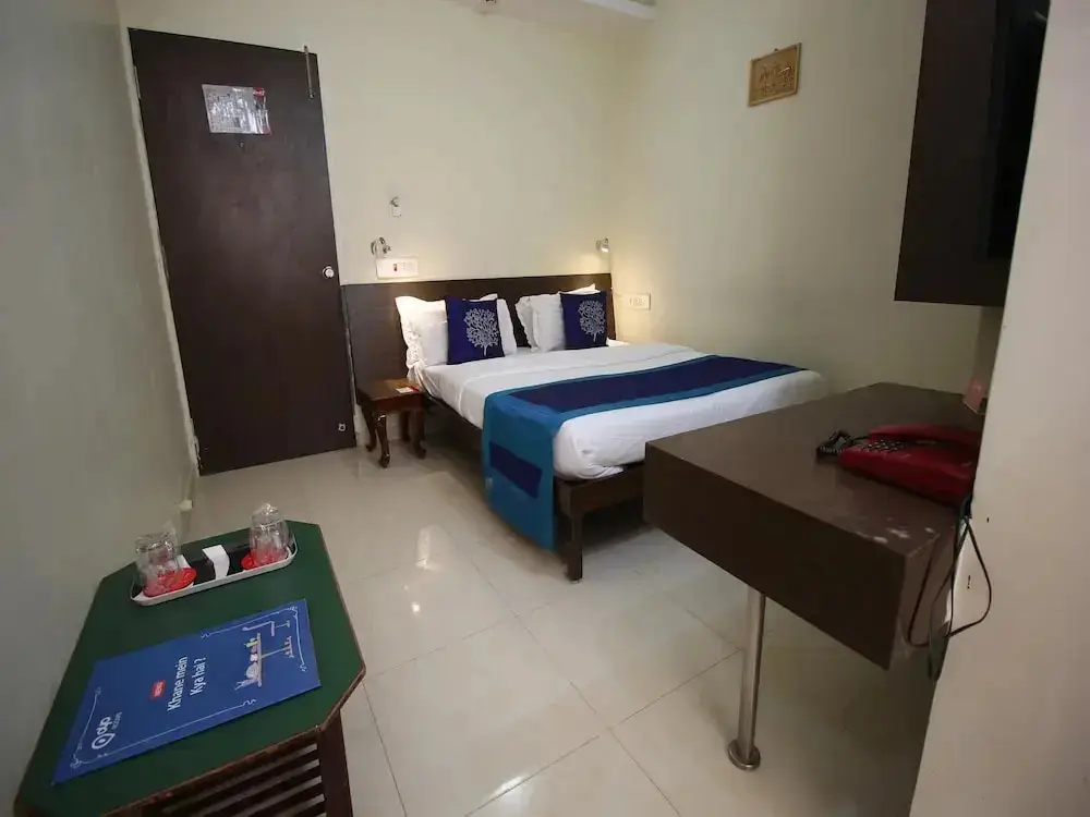 Гандхинагар: OYO 2156 Hotel Isher International