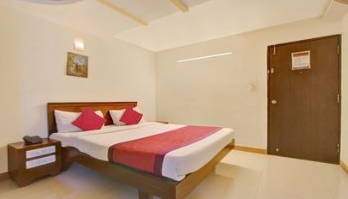 Бангалор: I Cloud Sri Sai Inn