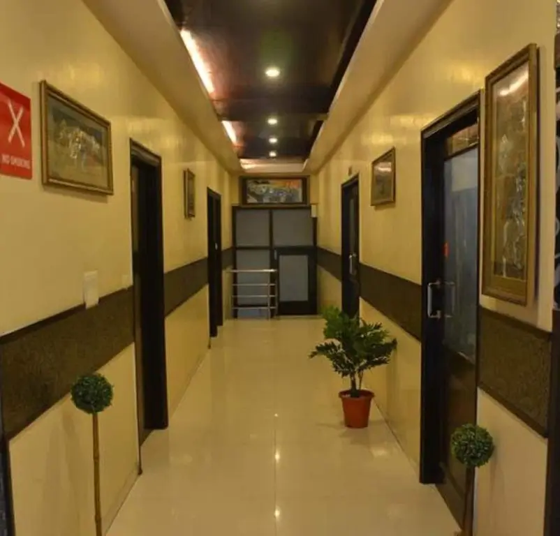 Джайпур: Hotel Jinendra Inn