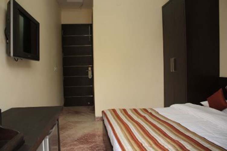 Нью-Дели: Hotel West Inn