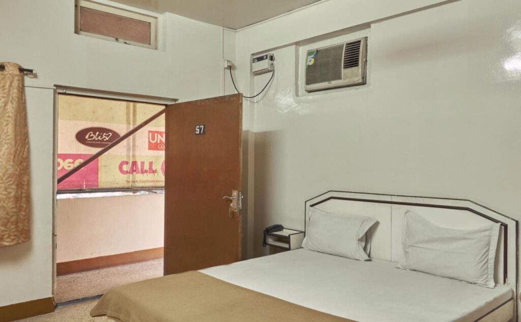 Hotel Sunflower — фото 1