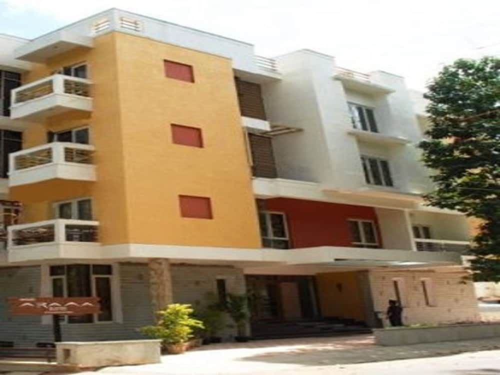 Бангалор: Arama Suites