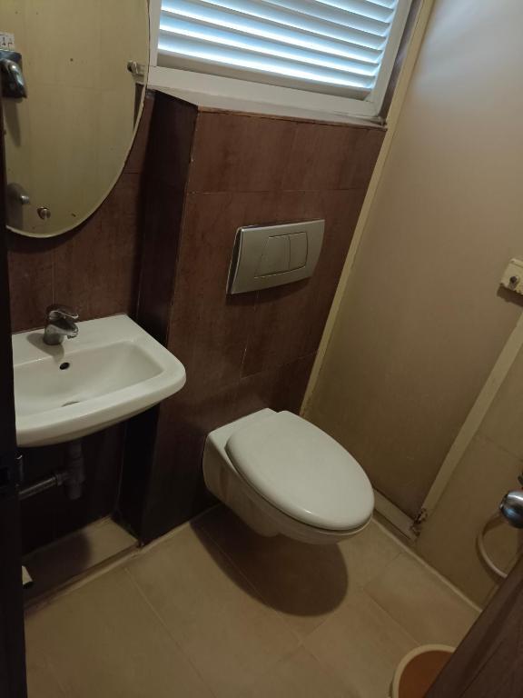 Коимбатур: Hotel A P