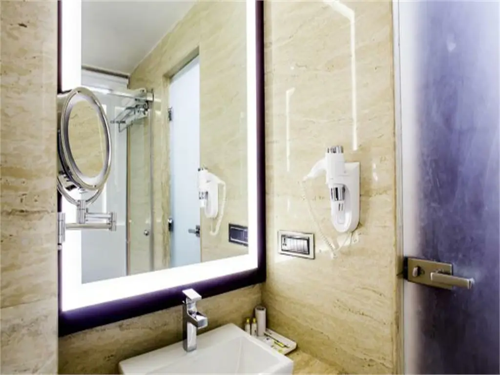 Дехрадун: Hotel Viceroy Inn