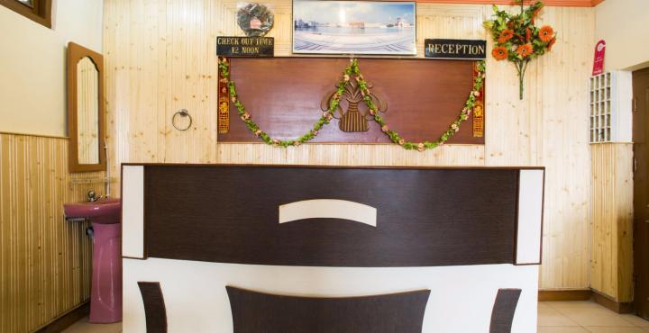 Дармсала: Vikrant Hotel & Restaurant