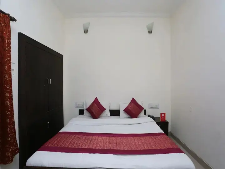 Нью-Дели: Hotel Citylite