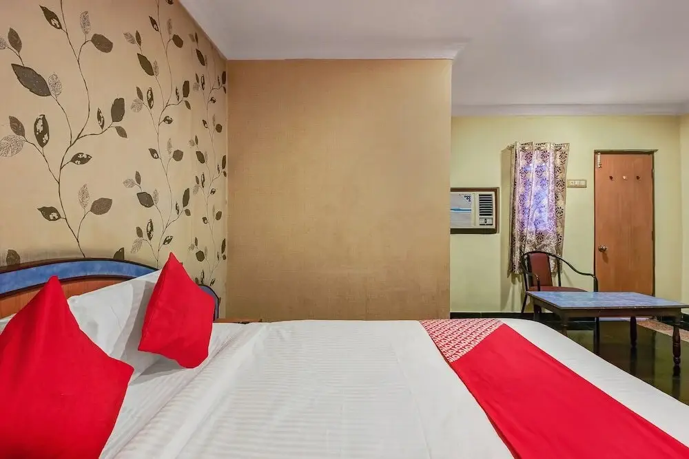 Хидерабад: OYO 26562 Dazzle Lodge