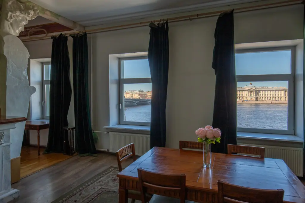 Санкт-Петербург: Апартаменты a.m. Rooms Galernaya street River View