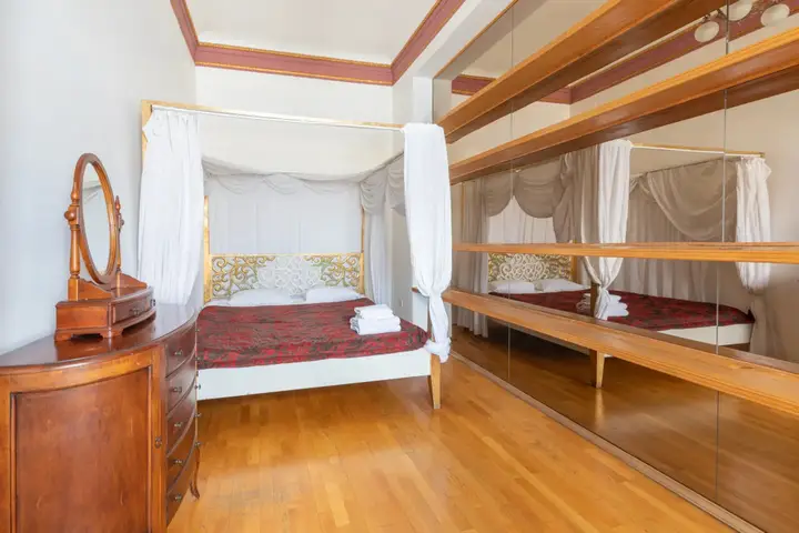Санкт-Петербург: Апартаменты a.m. Rooms Galernaya street River View
