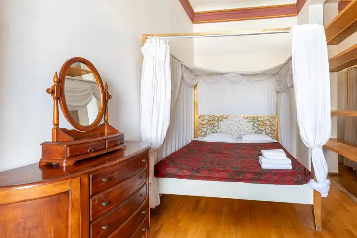 Санкт-Петербург: Апартаменты a.m. Rooms Galernaya street River View