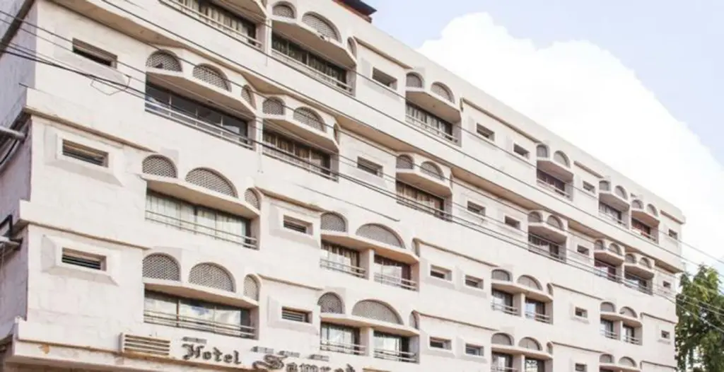 Hotel Samrat — фото 1