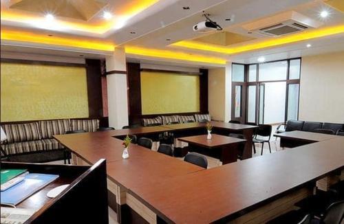 Джодхпур: Hotel Sachdeva Excellency