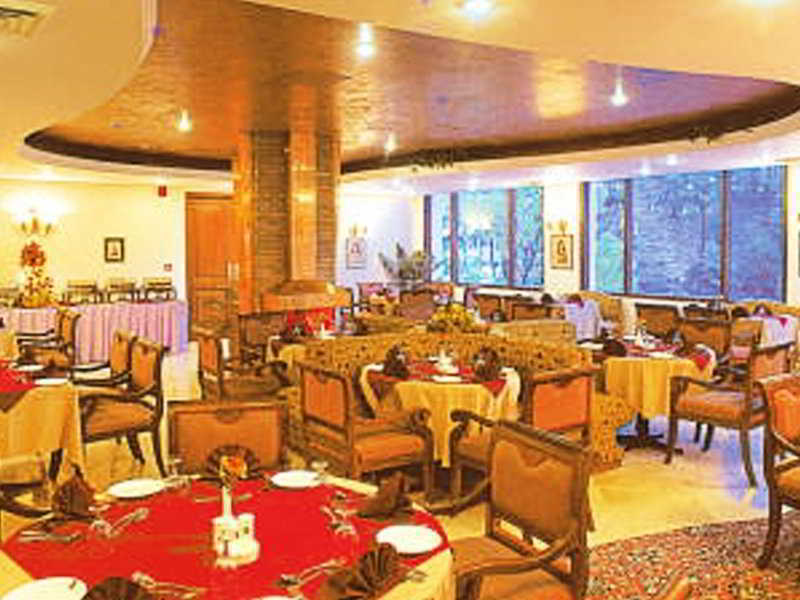 Шимла: Hotel Himdev