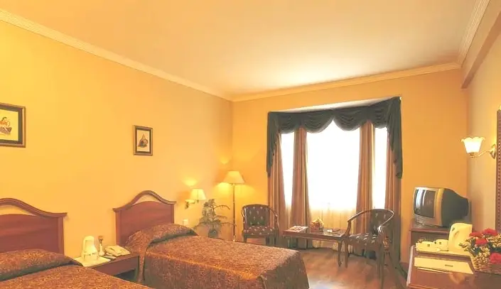 Шимла: Hotel Himdev