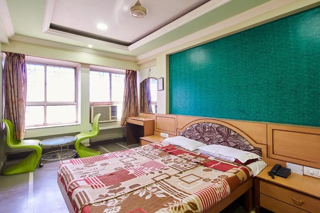 Пуна: Hotel Padmakrishna