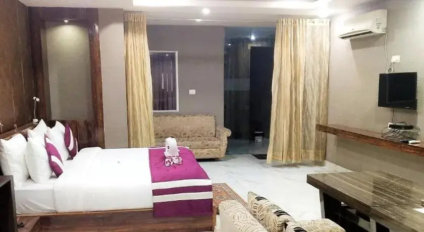 Лакхнау: Syona Residency