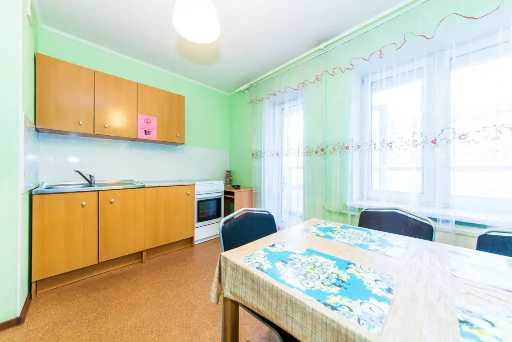 Санкт-Петербург: Dunajskij 31-1 Apartments