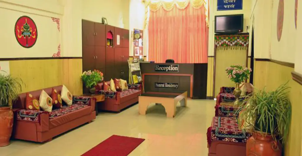Гангток: FabExpress Samrat Residency