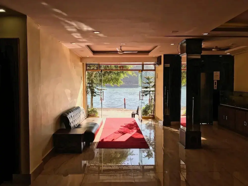 Музаффарнагар: Hotel Sheraton