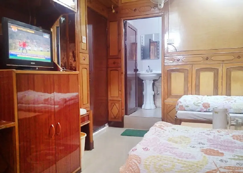 Наинитал: Hotel Himtrek