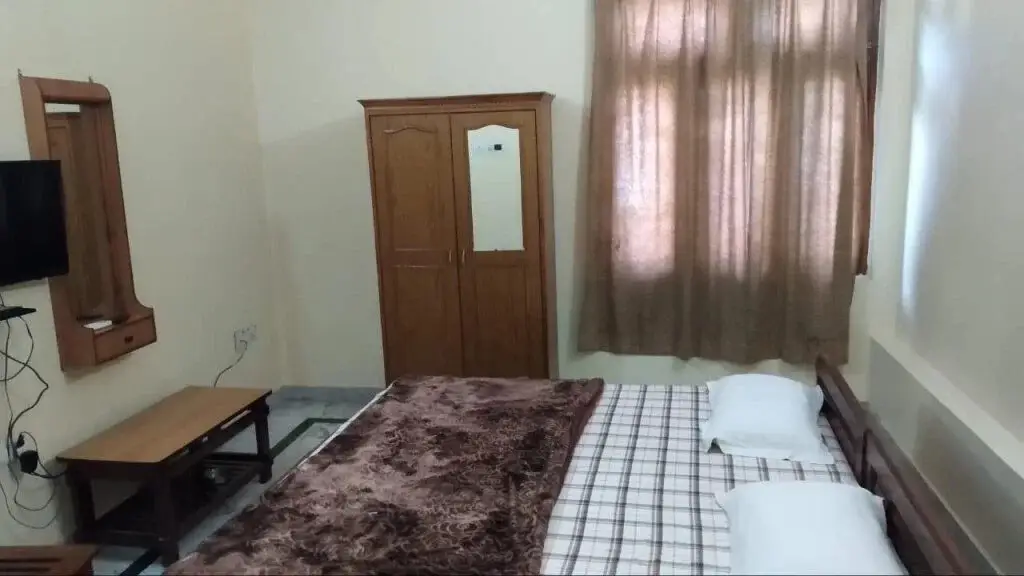Наинитал: Relax Inn Kathgodam
