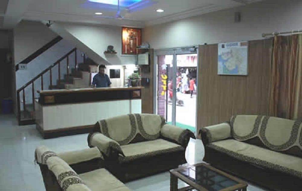 Дварка: Hotel Uttam