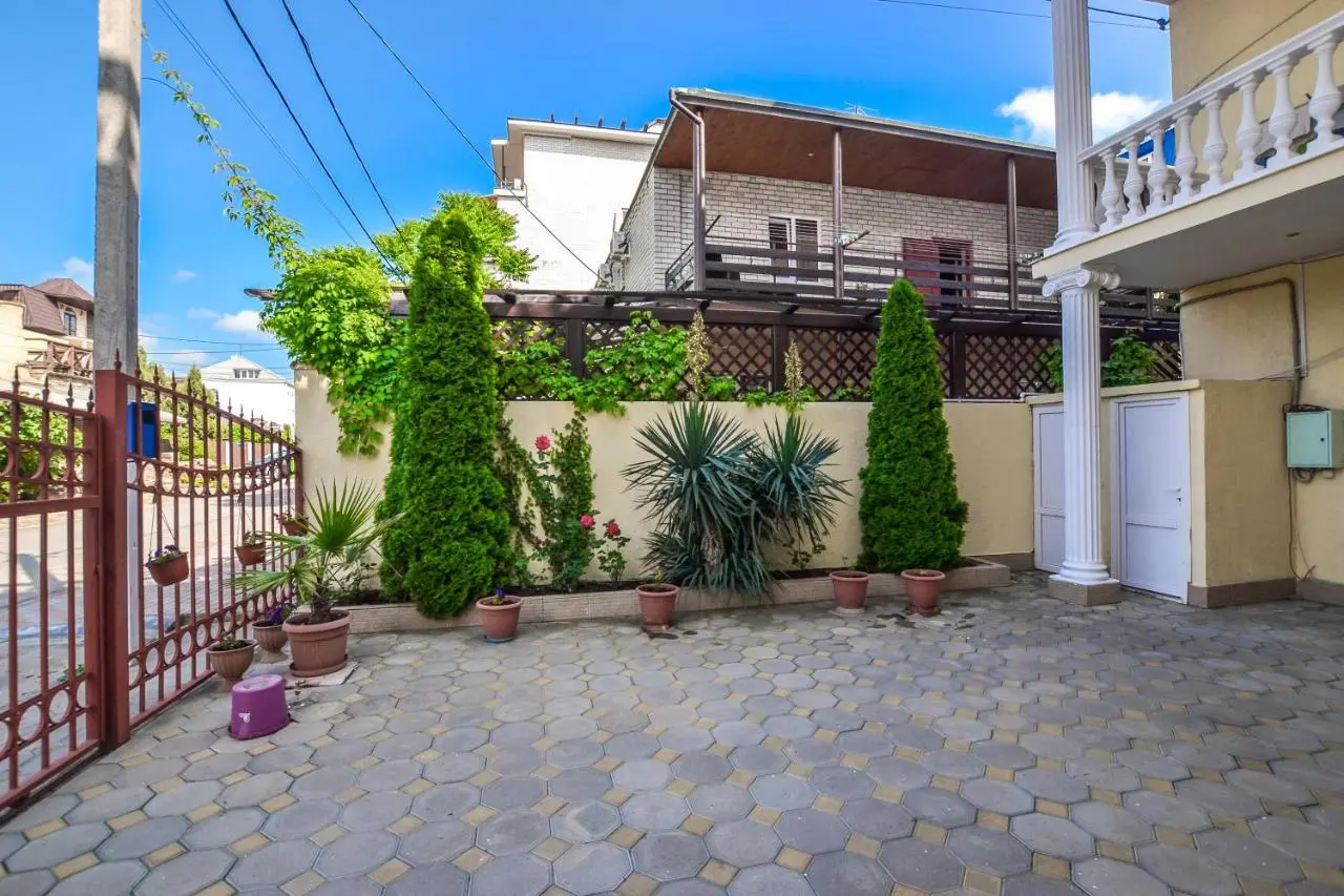 Кабардинка: Sparta Guest House