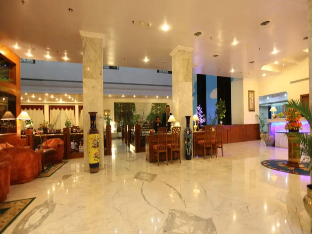 Бангалор: The Capitol Hotel