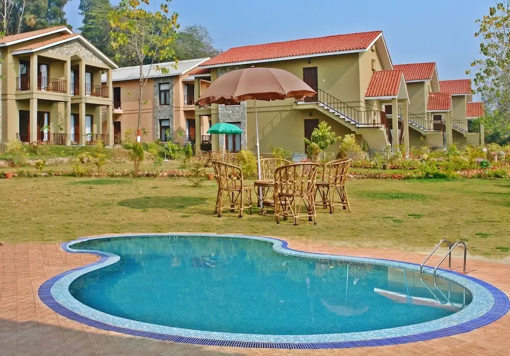 Наинитал: Corbett Tiger Den Resort